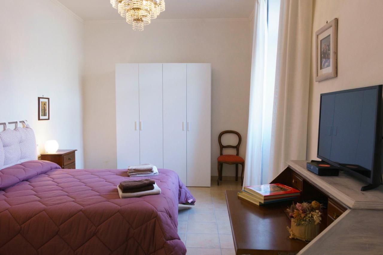 Appartamento Piazza Santa Maria Nuova Viterbo Eksteriør bilde